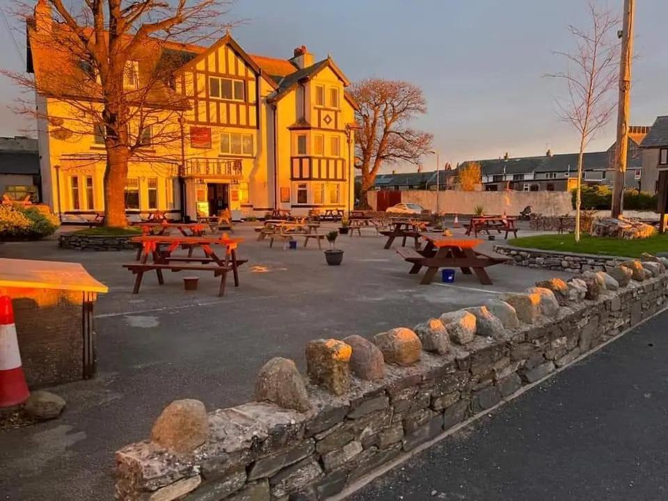 Clarkes Hotel Barrow In Furness Екстериор снимка