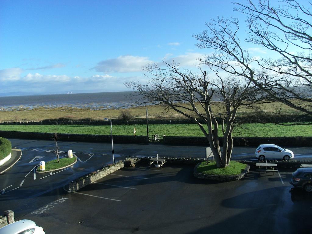 Clarkes Hotel Barrow In Furness Стая снимка